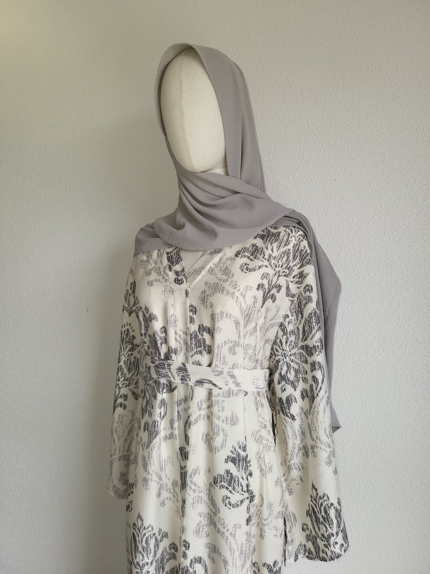 Robe Alabaya noire