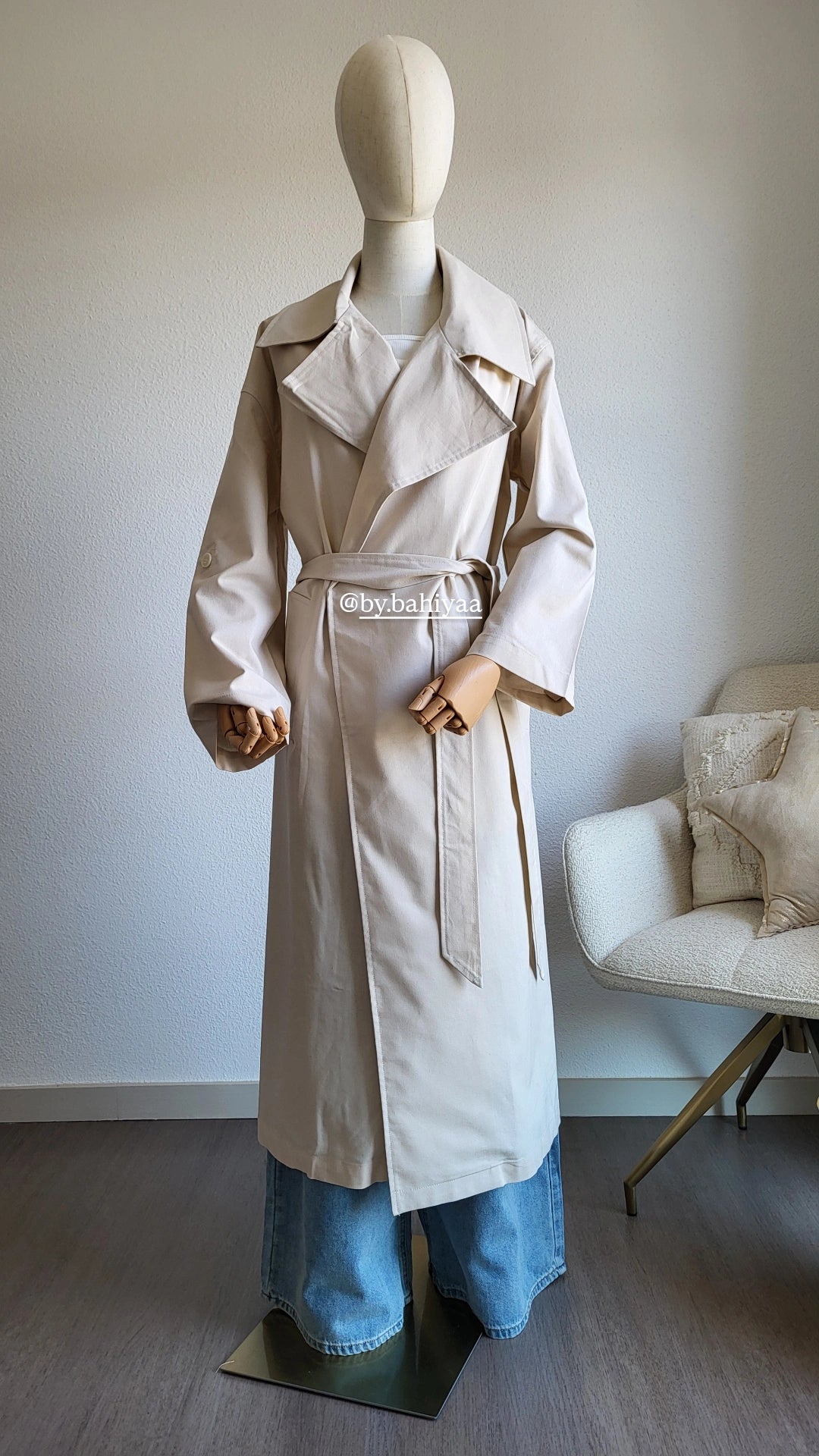 Trench couleur sable oversize – By Bahiyaa