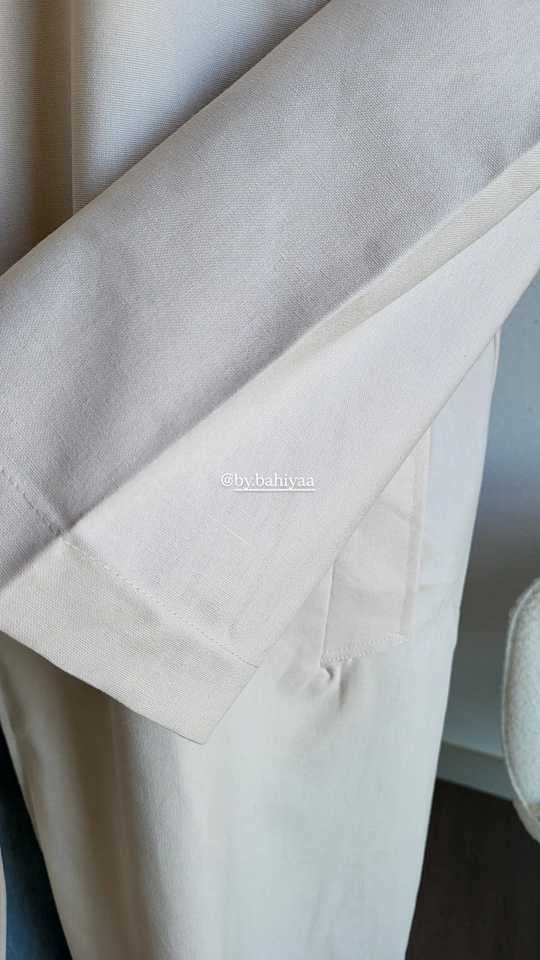 Trench couleur sable oversize – By Bahiyaa